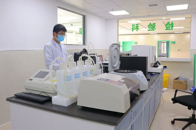 大冶市民家門口的健康守護(hù)站 又一社區(qū)衛(wèi)生服務(wù)中心啟用，檢驗(yàn)檢測服務(wù)再升級